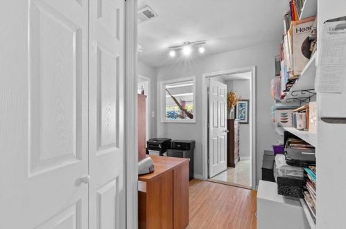 6908 Cherrydale Dr, Austin TX 78745-5344 exterior