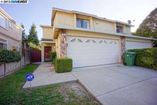 287 Grau Dr, Fremont, CA 94536-1568