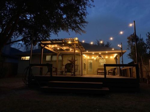 7000 Bay City Bnd, Austin TX 78725-2938 exterior