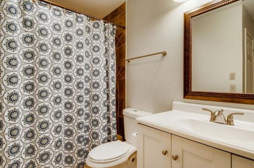 13217 Briar Holw Dr, Austin TX 78729-3655 exterior