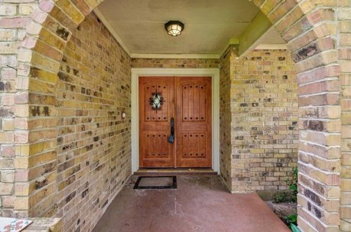 4515 Cliffstone Cv, Austin TX  78735-6610 exterior