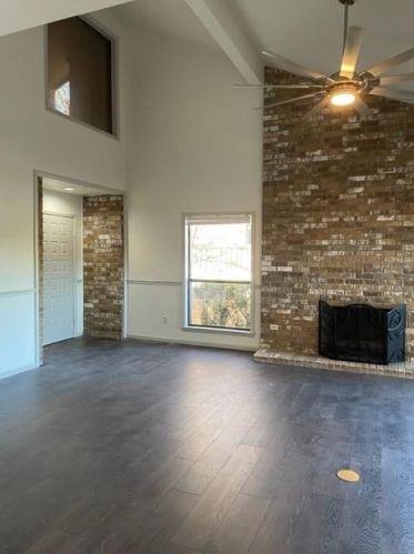 5813 Back Ct, Austin TX  78731-3301 exterior