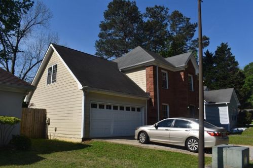 3737 Market Cres, Clarkston, GA 30021-2537