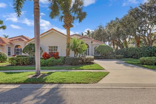 3400 Donoso Ct, Naples FL  34109-1377 exterior