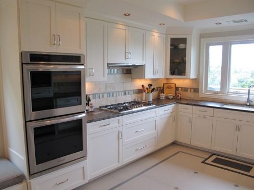 8314 Appalachian Dr, Austin TX  78759-8413 exterior