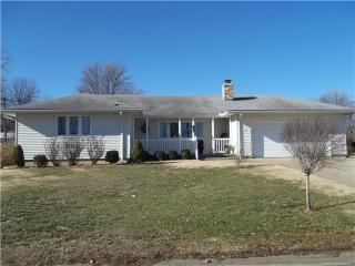 101 Grant St, Garnett, KS 66032-2603