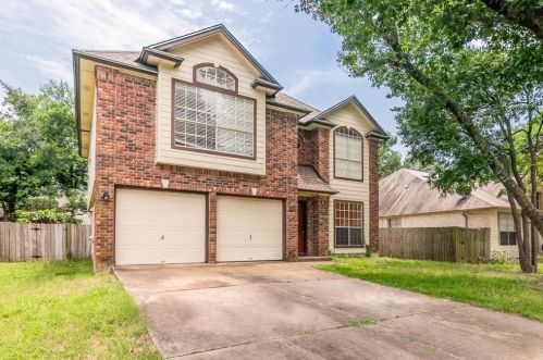 7439 Dallas Dr, Austin TX  78729-7773 exterior