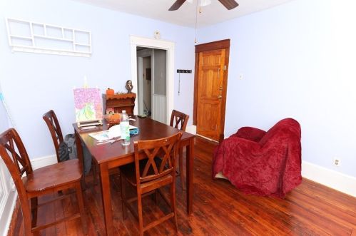 16 Olivine St, Chicopee MA 01013-2720 exterior