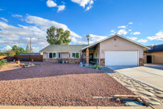 2753 Fountain St, Mesa, AZ 85213-5336