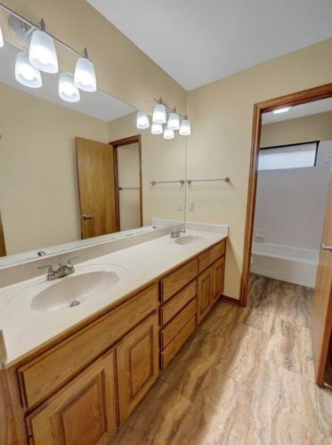 7206 Anaqua Dr, Austin TX 78750-7929 exterior