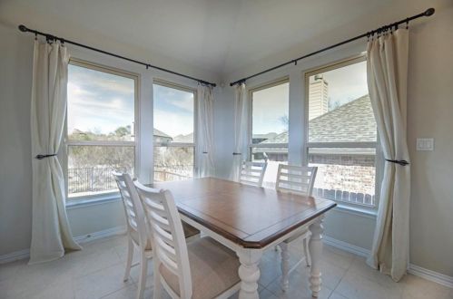 676 Catalina Ln, Austin TX 78737-4715 exterior