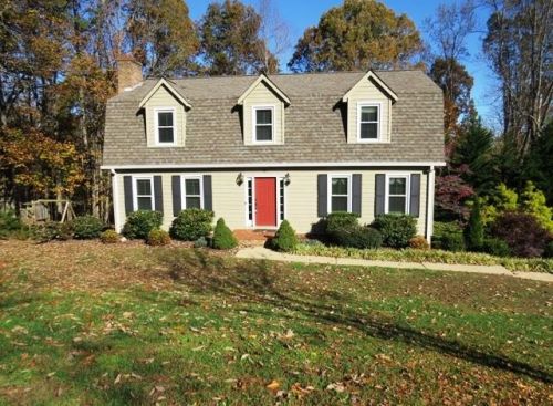 205 Pioneer Trl, Collinsville, VA 24078-3069