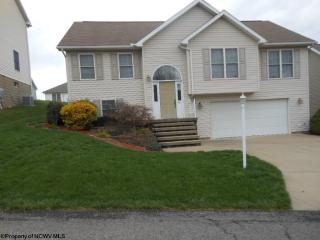 47 Antietam Dr, Morgantown, WV 26508-9005