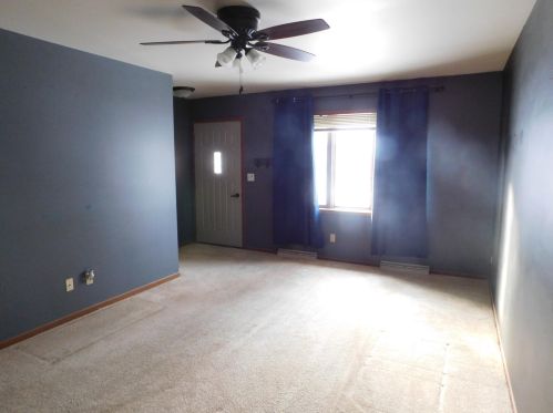 941 42nd St, Manitowoc WI  54220-4700 exterior