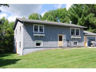 106 Currier St, Barre, VT 05641-3129