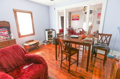 16 Olivine St, Chicopee MA 01013-2720 exterior