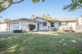 529 Redwood Ave, Milpitas, CA 95035-3815