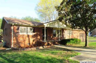 310 Powell St, Gurley, AL 35748-9251