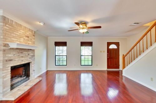 8103 Doe Meadow Dr, Austin TX  78749-2866 exterior