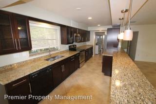 3550 14th St, Naples FL  34103-3829 exterior