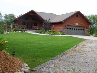 5999 Roscommon Rd, Roscommon, MI 48653-9277