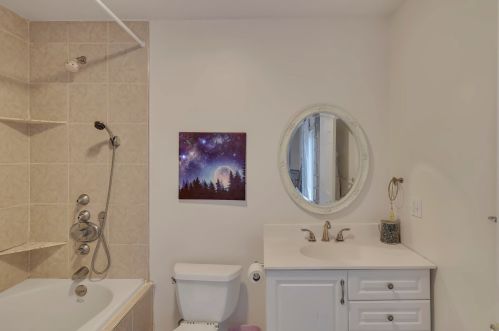 85 Blue Castle Dr, Mashpee MA 02649-3770 exterior