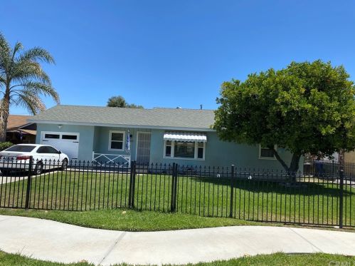 4055 Acacia St, Riverside, CA 92503-3657