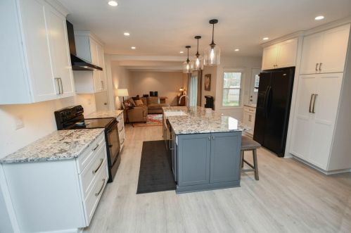 514 Buckingham Way, Chenequa WI 53029-2544 exterior