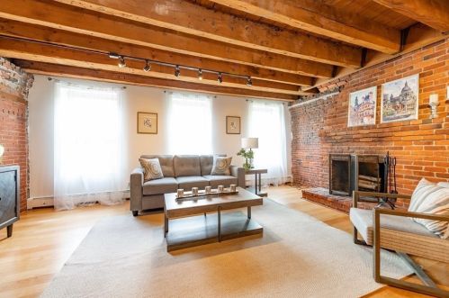 122-130 Fulton St, Boston, MA 02109-1427