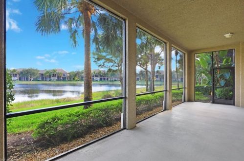 9234 Campanile Cir, Naples, FL 34114-9530