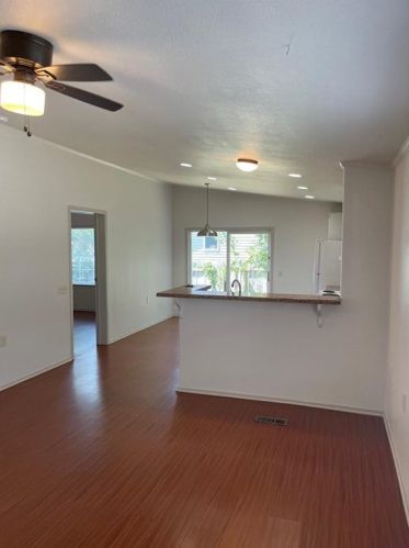 4615 Blue Meadow Dr, Austin TX  78744-5075 exterior