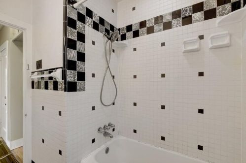 1002 43 St, Austin TX 78751-4415 exterior