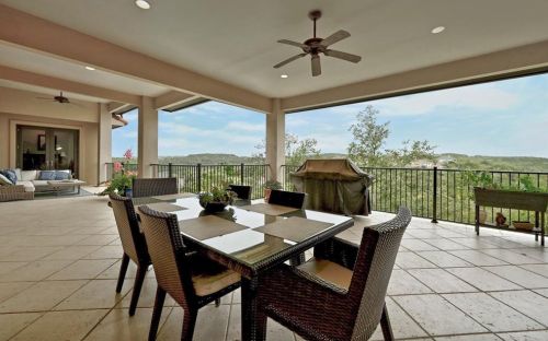 2004 Canonero Dr, Austin TX 78746-2125 exterior