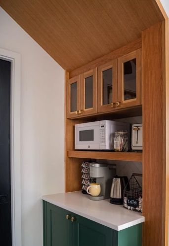 2106 14 St, Austin TX 78702-1304 exterior