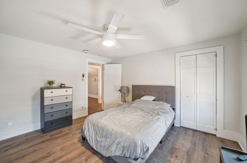 314 Kettle Moraine Dr, Slinger WI 53086-9507 exterior