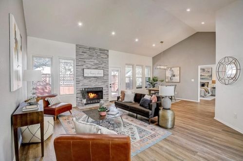 12600 Dove Valley Trl, Austin TX  78729-7231 exterior