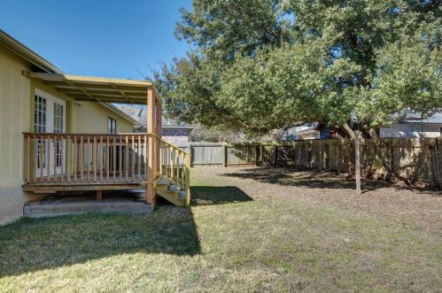 804 Calico Dr, Austin TX 78748-6404 exterior