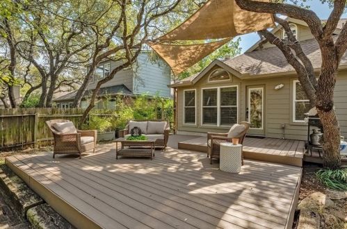 5016 Calhoun Cyn Loop, Austin TX 78735-6450 exterior