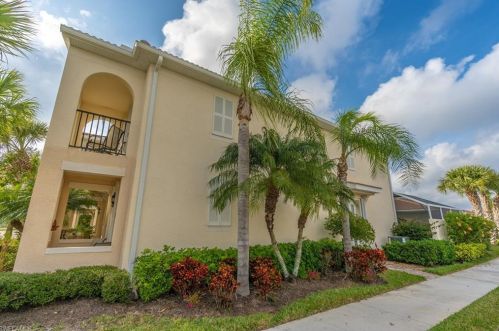 8290 Josefa Way, Naples FL  34114-2666 exterior