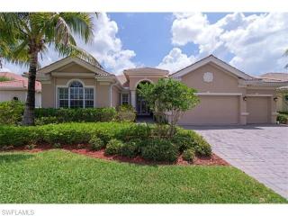 15956 Paseo Ln, Naples, FL 34110-2828