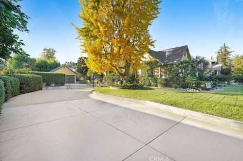 297 Euclid Ave, Upland, CA 91786-6640