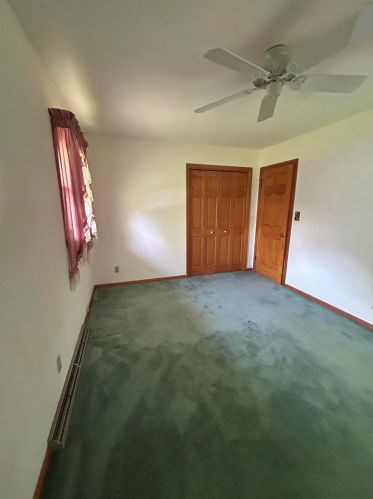 214 Park Ave, Chenequa WI  53029-2116 exterior