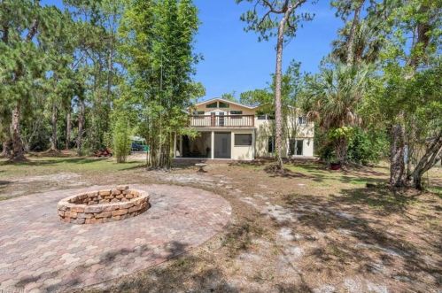 361 27th St, Naples, FL 34117-3143