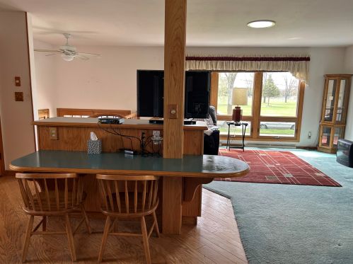 214 Park Ave, Chenequa WI  53029-2116 exterior