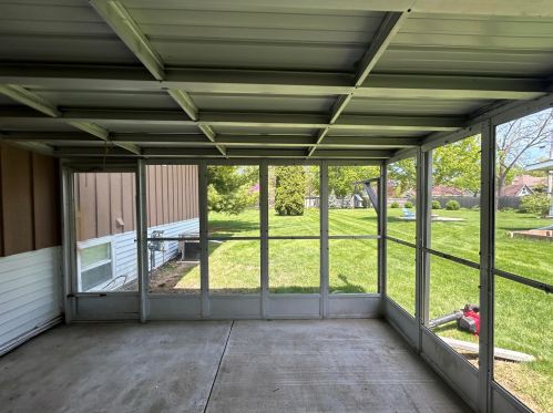 214 Park Ave, Chenequa WI  53029-2116 exterior