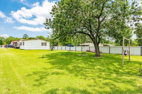 618 West Dr, Channelview, TX 77530-3938