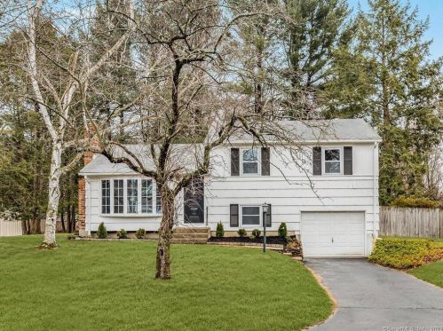 354 Hilton Dr, Wapping CT  06074-3459 exterior