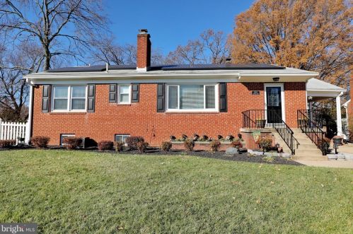 5604 Mansfield Dr, Temple Hills, MD 20748-4010