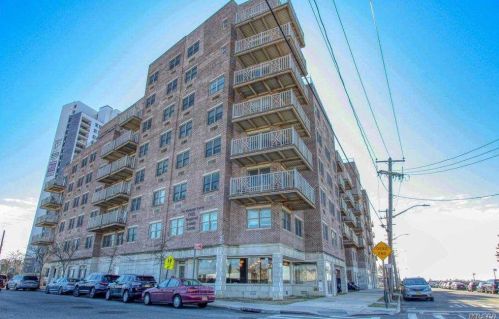 156 Beach 9th St, Far Rockaway, NY 11691-5609