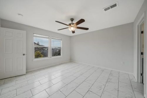 6404 Adair Dr, Austin TX  78754-5619 exterior